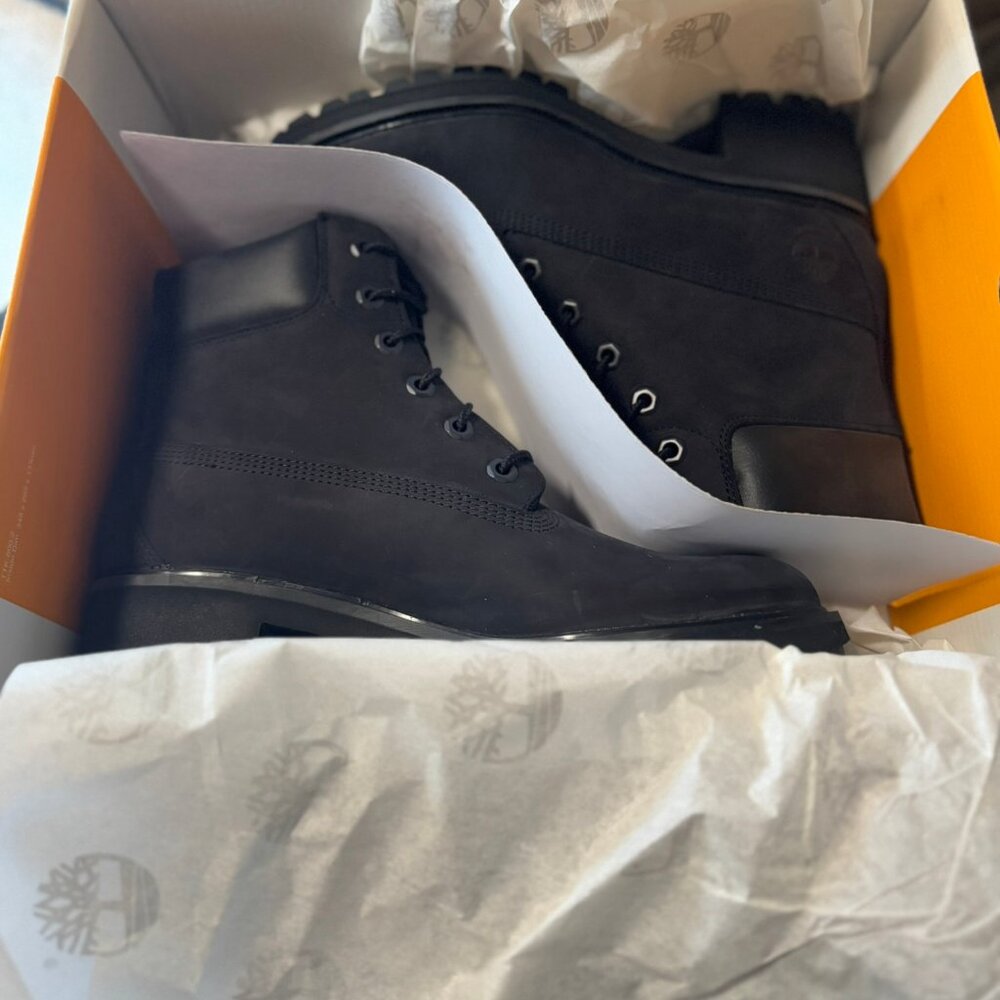 Timberland Kinsley Black Boots New Still In Box